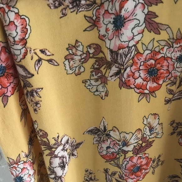 Rue21 Printed Flowy Mini dress floral Butter Marigold off the shoulder Size S - Picture 7 of 9